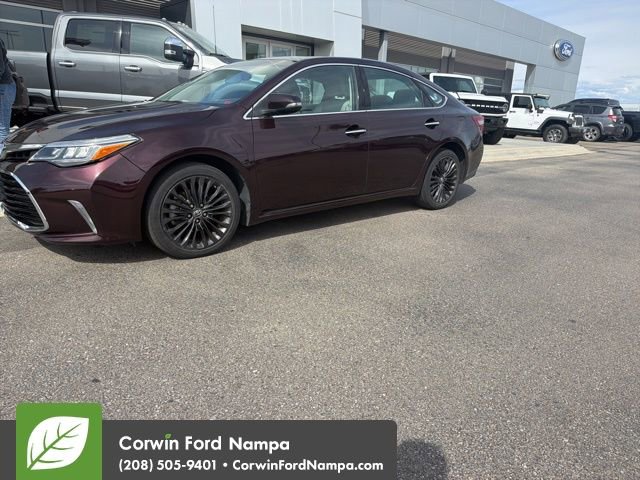 Used 2016 Toyota Avalon Touring FWD image 4