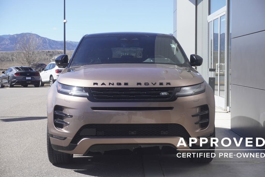 Used 2026 Land Rover Range Rover Evoque Dynamic SE AWD/4WD image 5