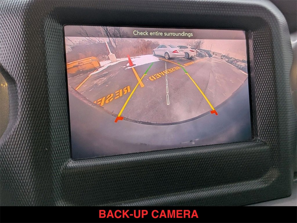 Used 2020 Jeep Wrangler Unlimited Sahara image 5