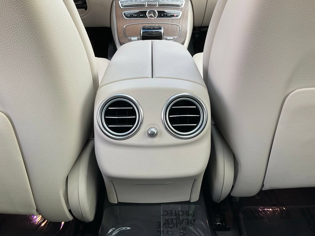 Used 2019 Mercedes-Benz E 300 w/ Premium 1 Package image 34