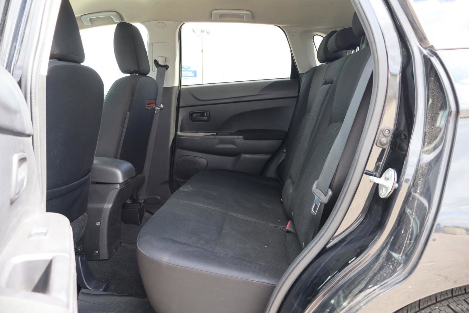 Used 2015 Mitsubishi Outlander Sport ES image 26