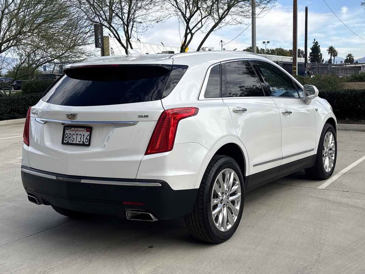Used 2019 Cadillac XT5 Luxury image 3