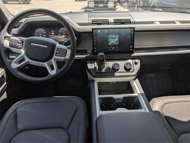 Used 2025 Land Rover Defender 110 S image 13