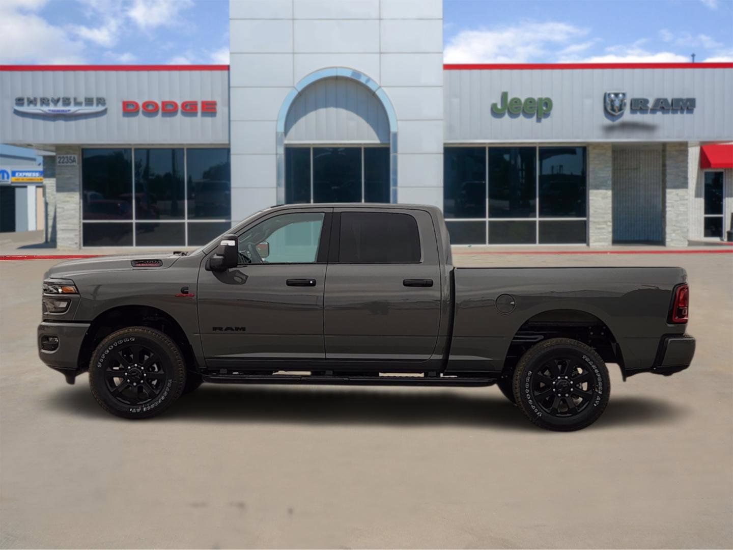 New 2026 RAM 2500 Lone Star AWD/4WD image 3
