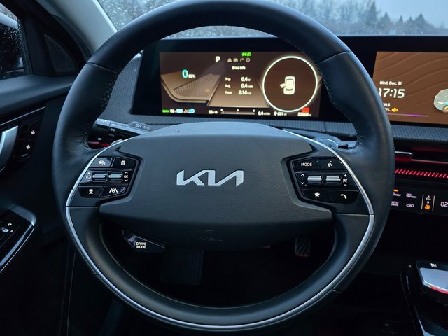 Used 2022 Kia EV6 GT-Line w/ First Edition Package image 39