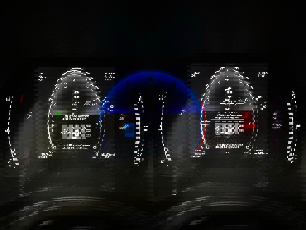 Used 2025 Toyota Grand Highlander AWD image 24