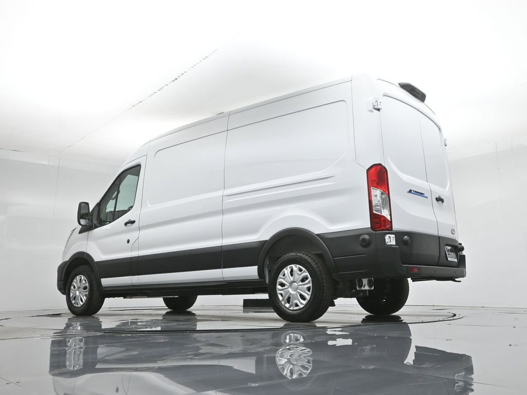 New 2026 Ford E-Transit 148 Medium Roof w/ Load Area Protection Package image 45