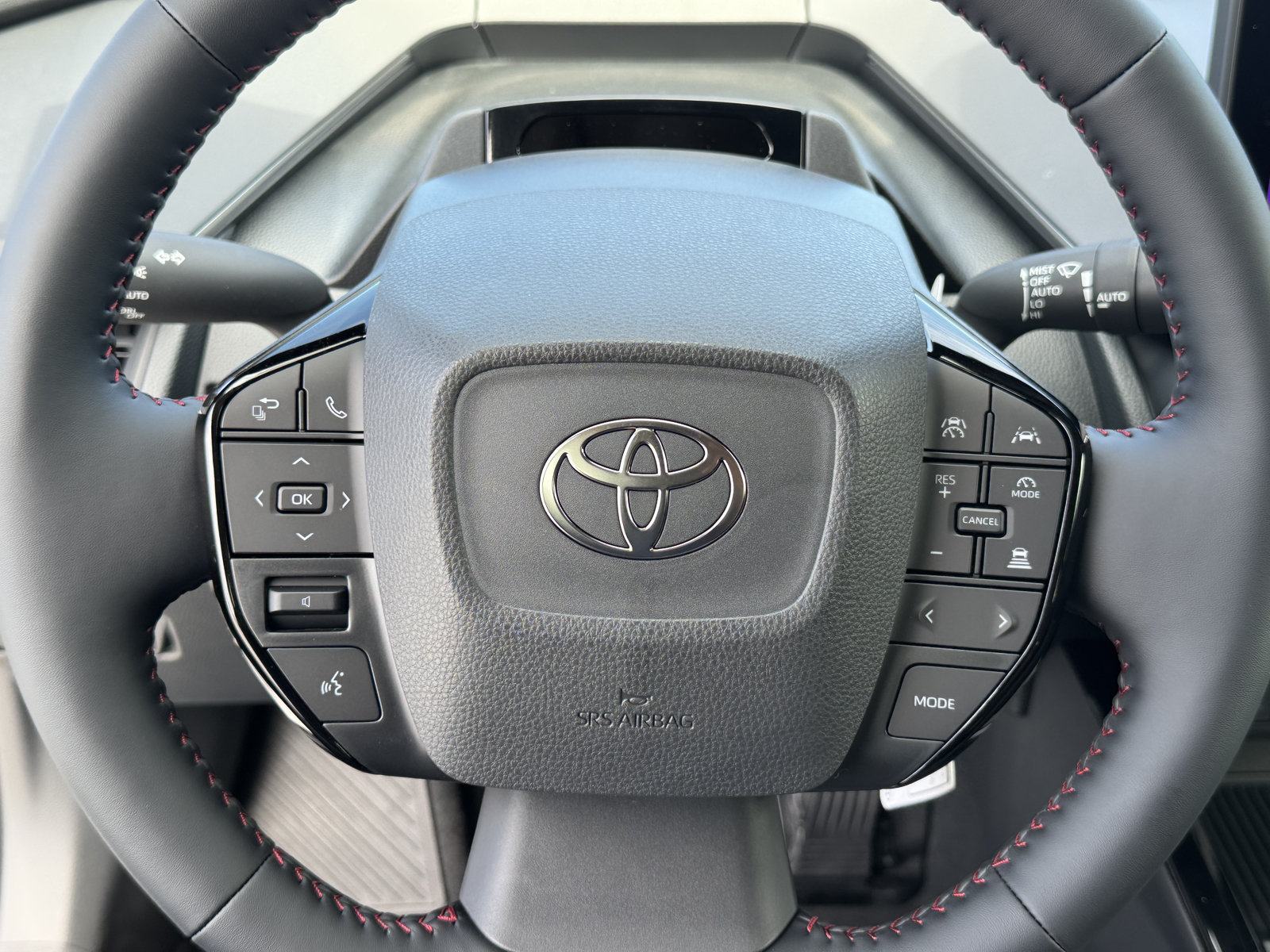 New 2026 Toyota Prius Plug-In Hybrid FWD image 21