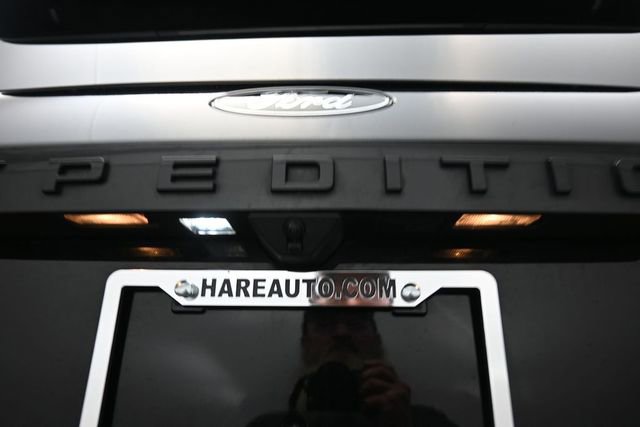 Used 2025 Ford Expedition Max Platinum w/ Stealth Appearance Package AWD/4WD image 28
