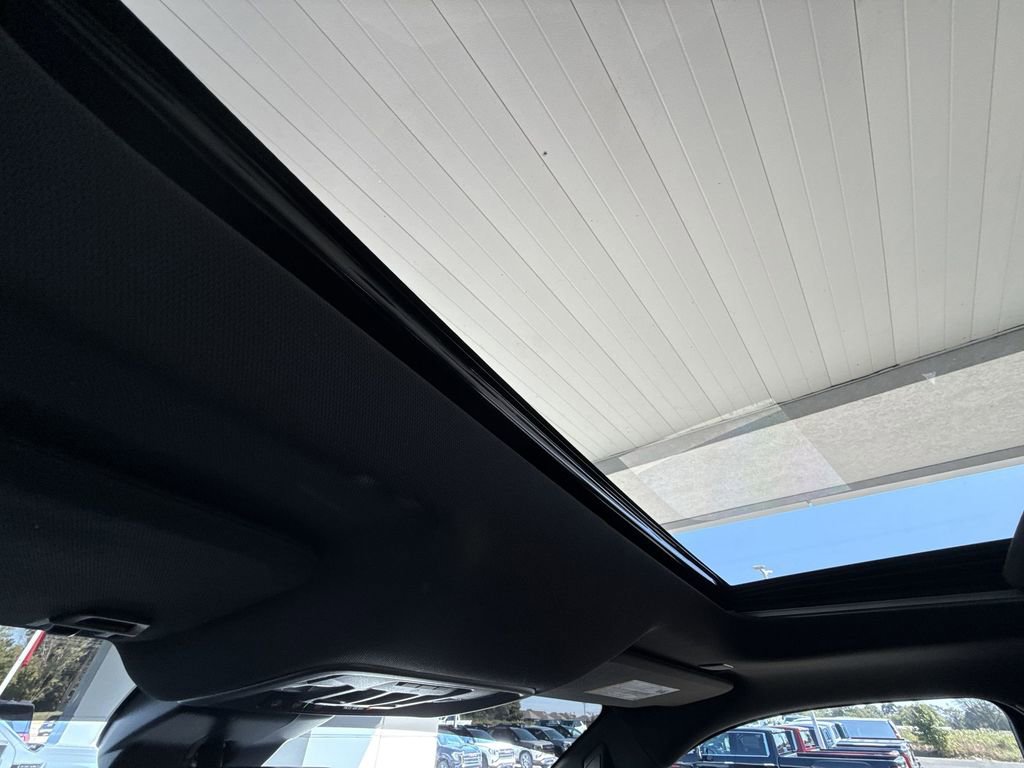 Certified 2025 GMC Sierra 1500 AT4 w/ Technology Package image 25