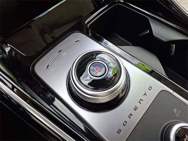 Used 2023 Kia Sorento SX Prestige image 15