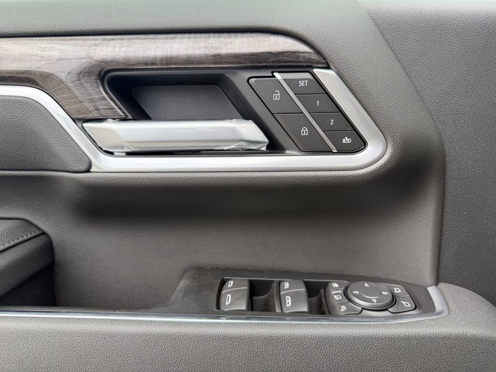 New 2026 Chevrolet Silverado 2500 LTZ w/ LTZ Premium Package image 21