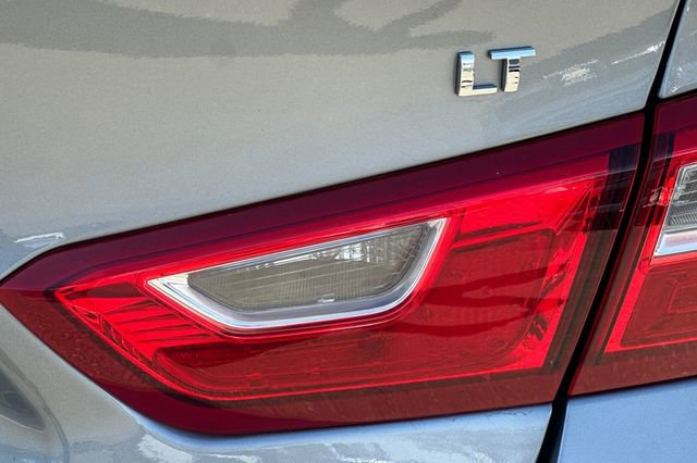 Used 2023 Chevrolet Malibu LT image 31