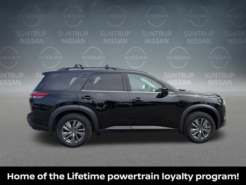 Certified 2025 Nissan Pathfinder SV w/ SV Premium Package FWD image 7
