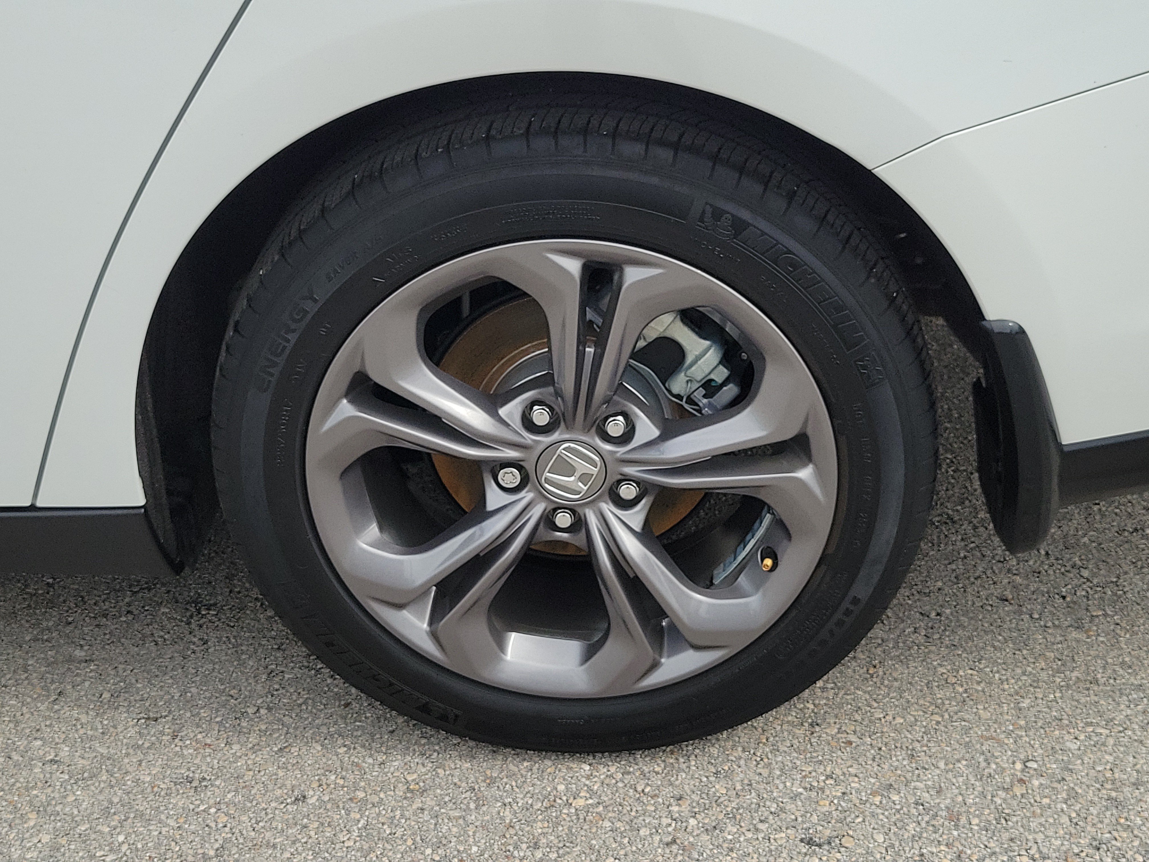 Used 2024 Honda Accord EX image 27