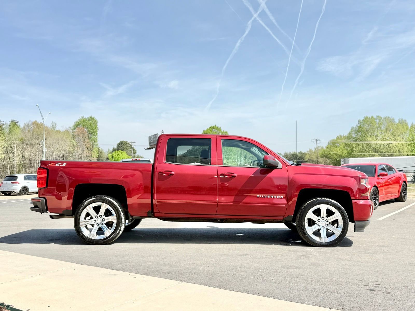 Used 2018 Chevrolet Silverado 1500 LT w/ All Star Edition AWD/4WD image 10