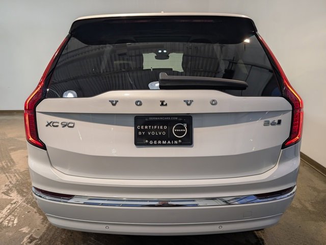 Used 2025 Volvo XC90 B6 Plus image 4