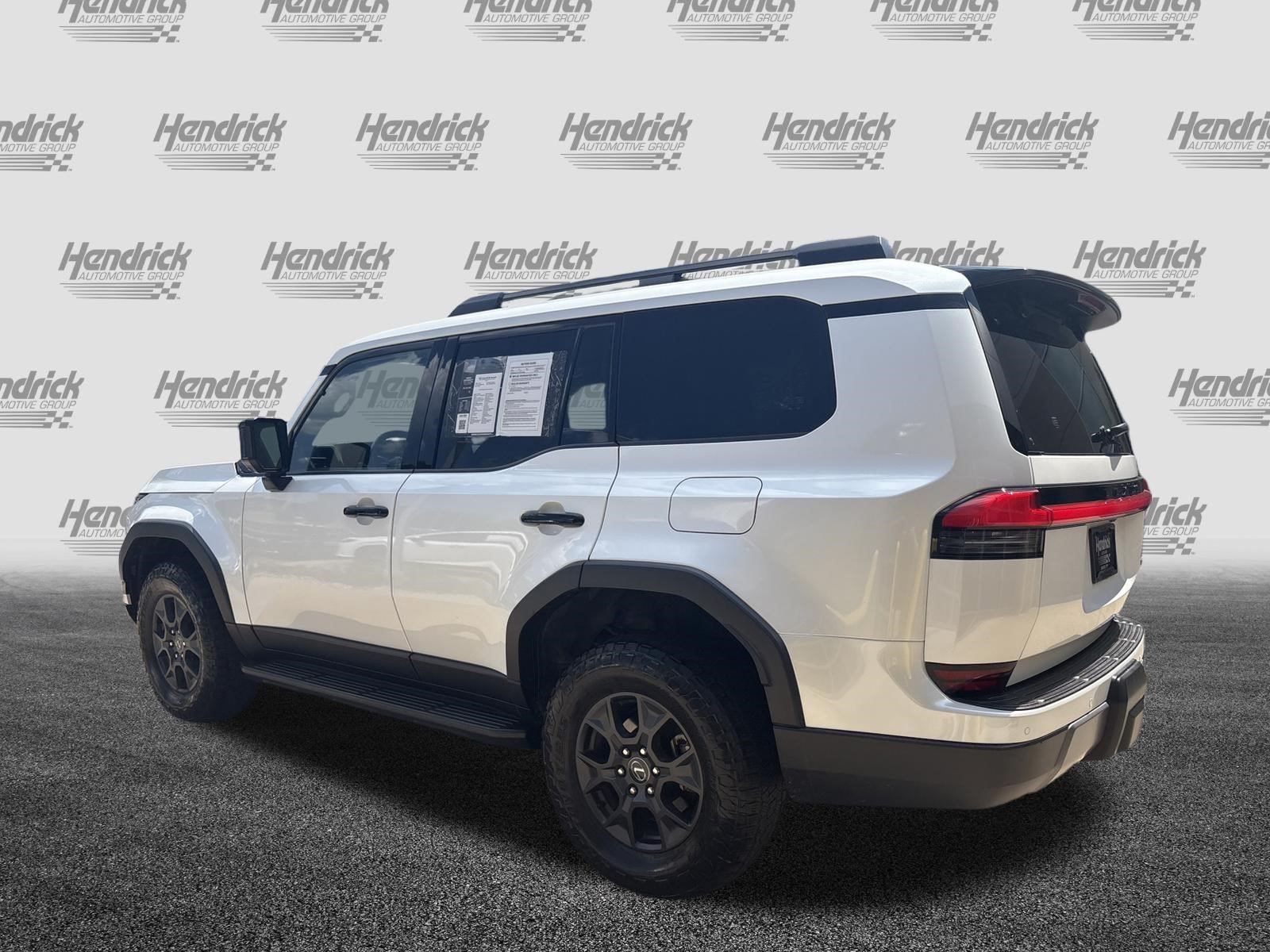 Used 2024 Lexus GX 550 AWD/4WD image 8
