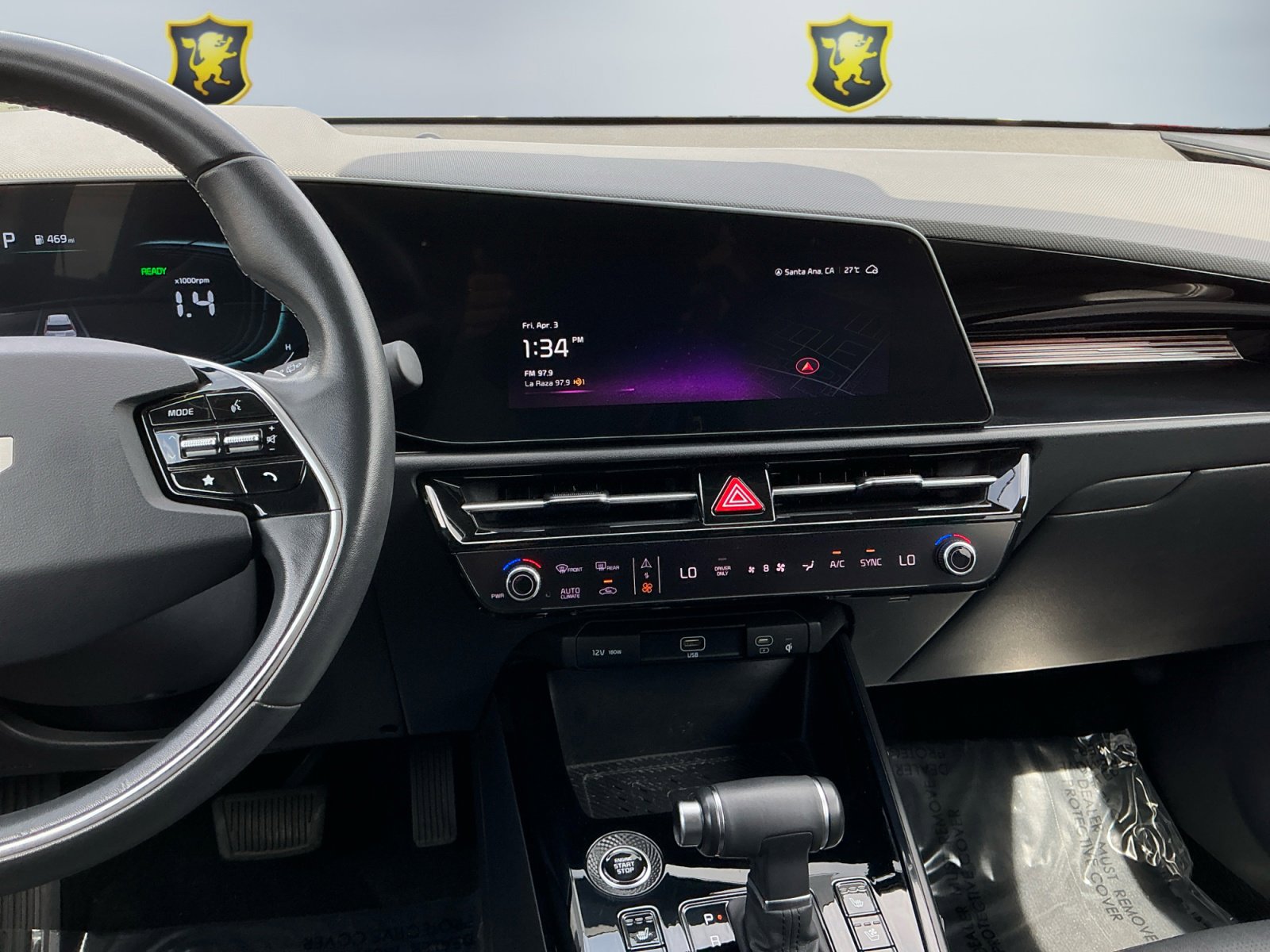 Used 2024 Kia Niro SX image 13