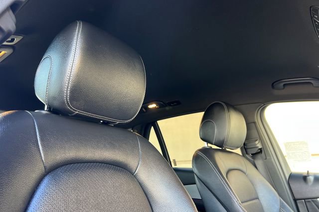 Used 2022 Mercedes-Benz GLC 300 image 19