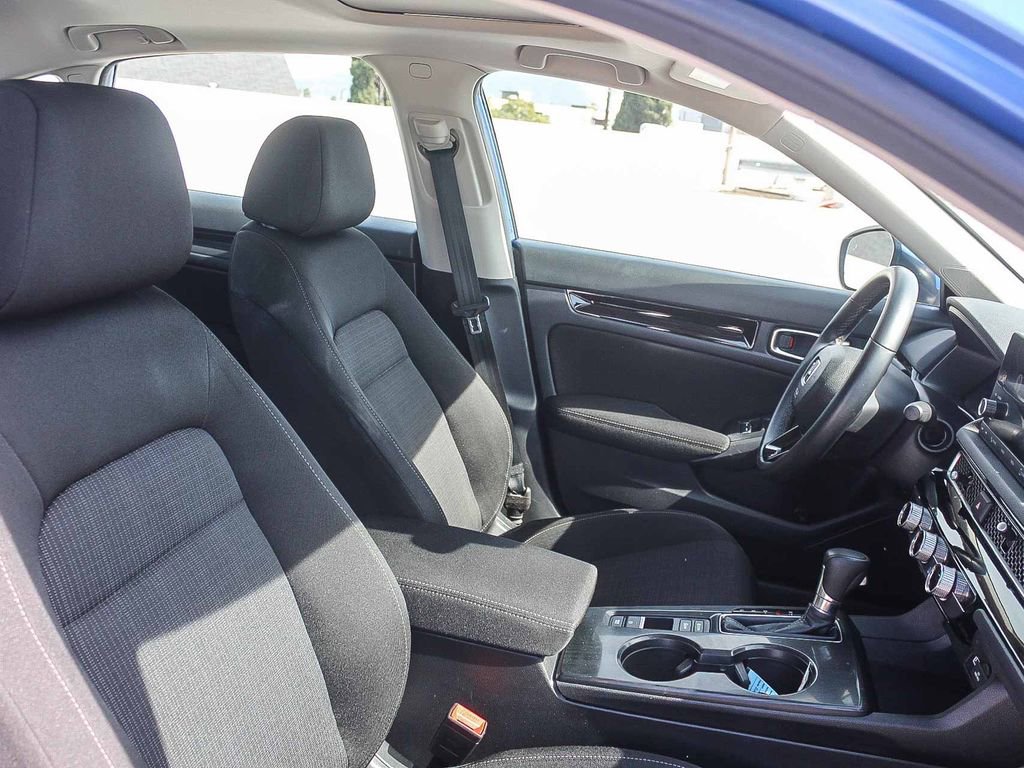 Certified 2022 Honda Civic EX image 17