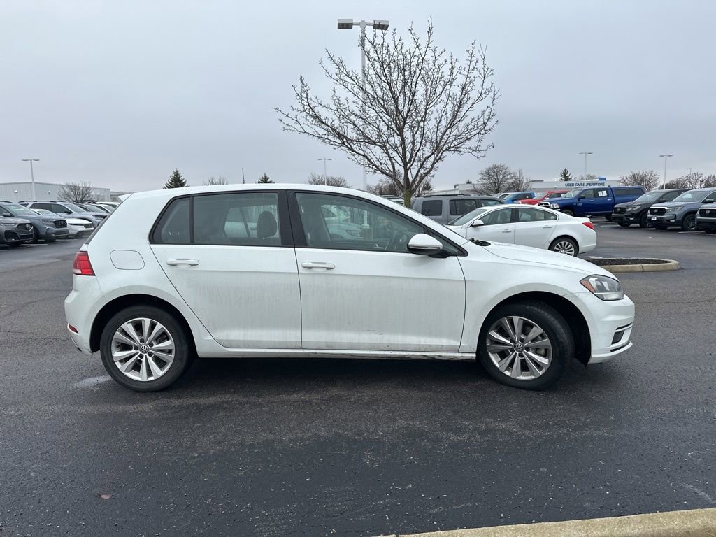 Used 2018 Volkswagen Golf SE image 14