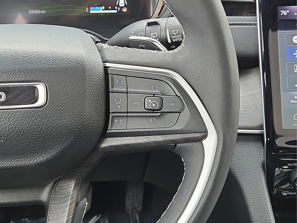 Used 2022 Jeep Grand Cherokee Limited 4xe image 22