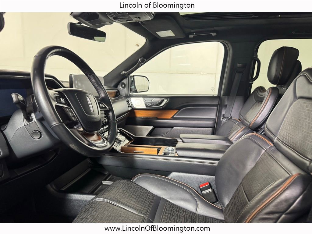 Used 2023 Lincoln Navigator Black Label AWD/4WD image 32