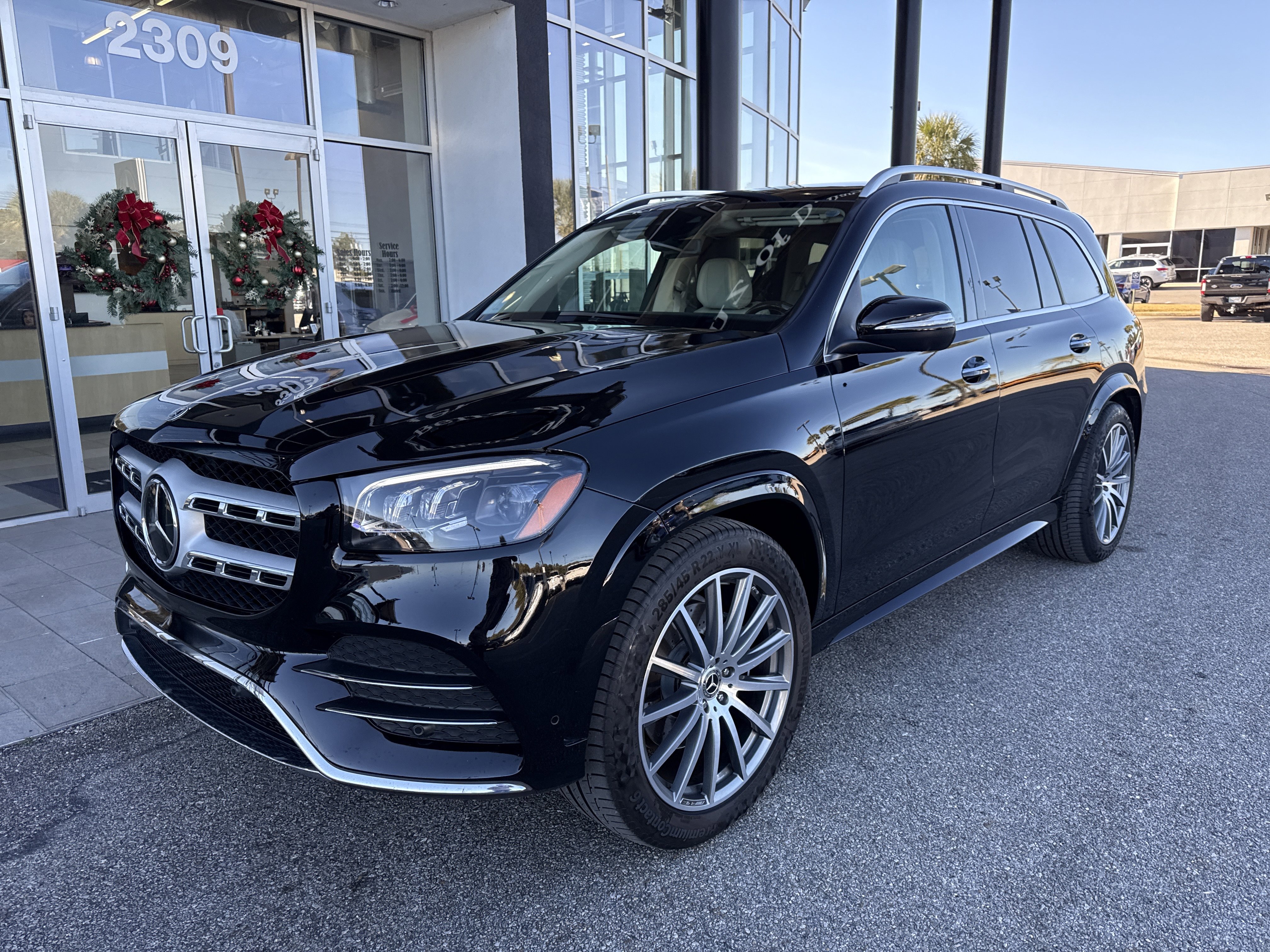 Certified 2023 Mercedes-Benz GLS 450 4MATIC image 1