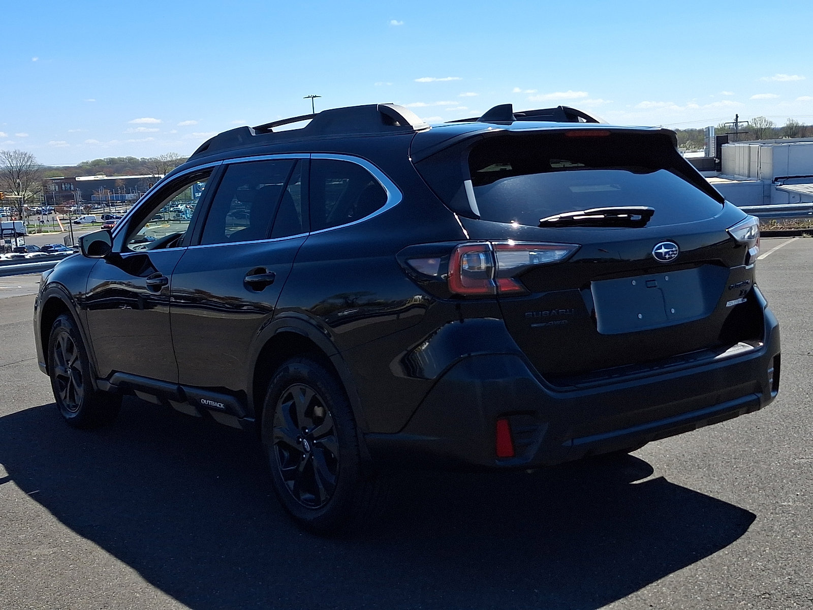 Used 2021 Subaru Outback Onyx Edition XT w/ Popular Package #2 AWD/4WD image 4