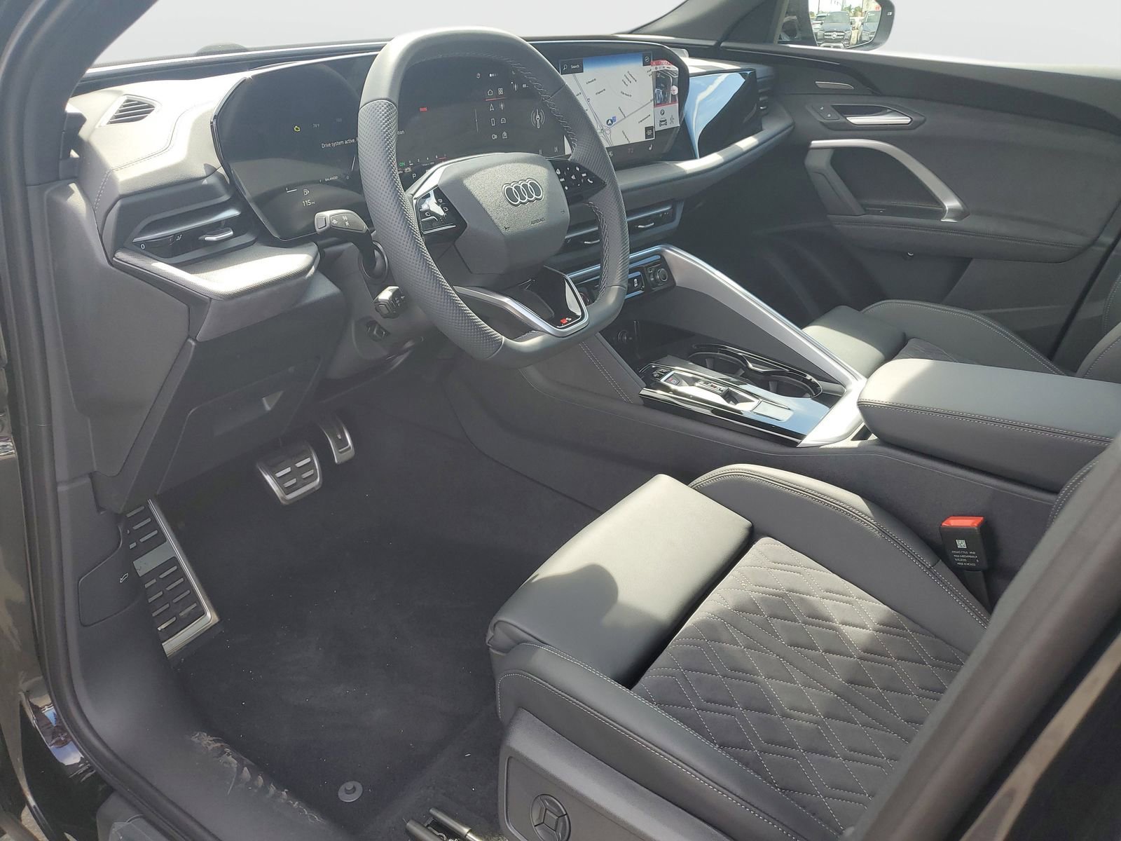 New 2025 Audi SQ5 Premium Plus image 19