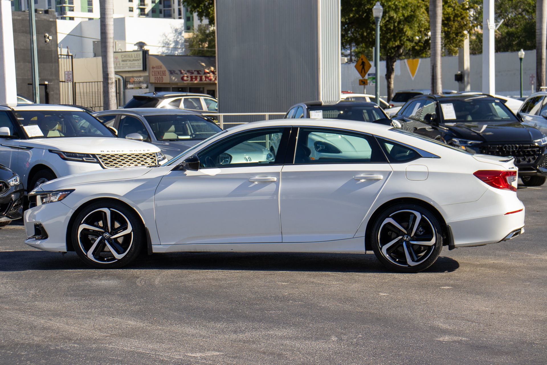 Used 2022 Honda Accord Sport image 8