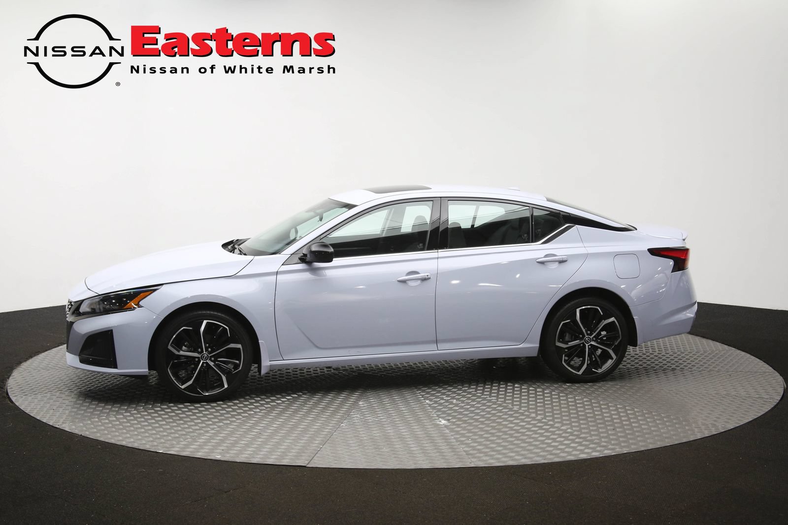 Used 2023 Nissan Altima 2.5 SR AWD/4WD image 57