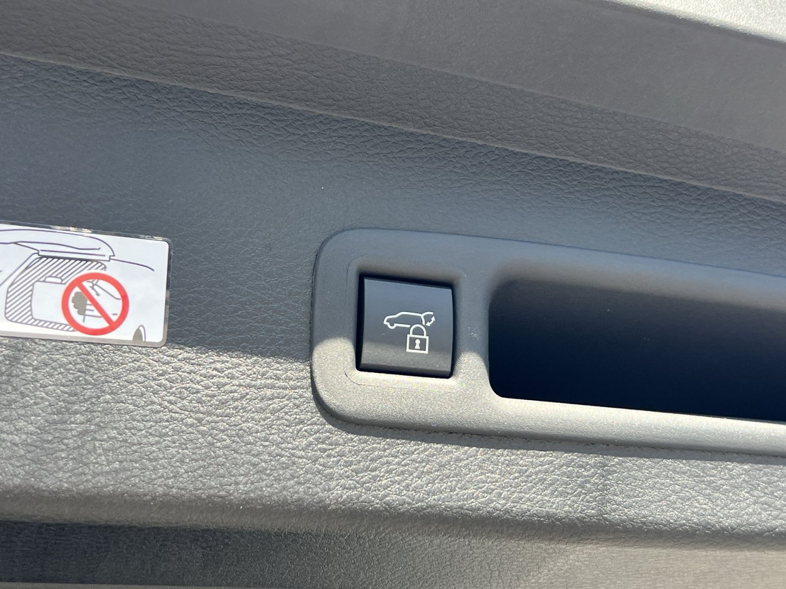 New 2026 Toyota Sienna XLE Woodland Edition AWD/4WD image 21