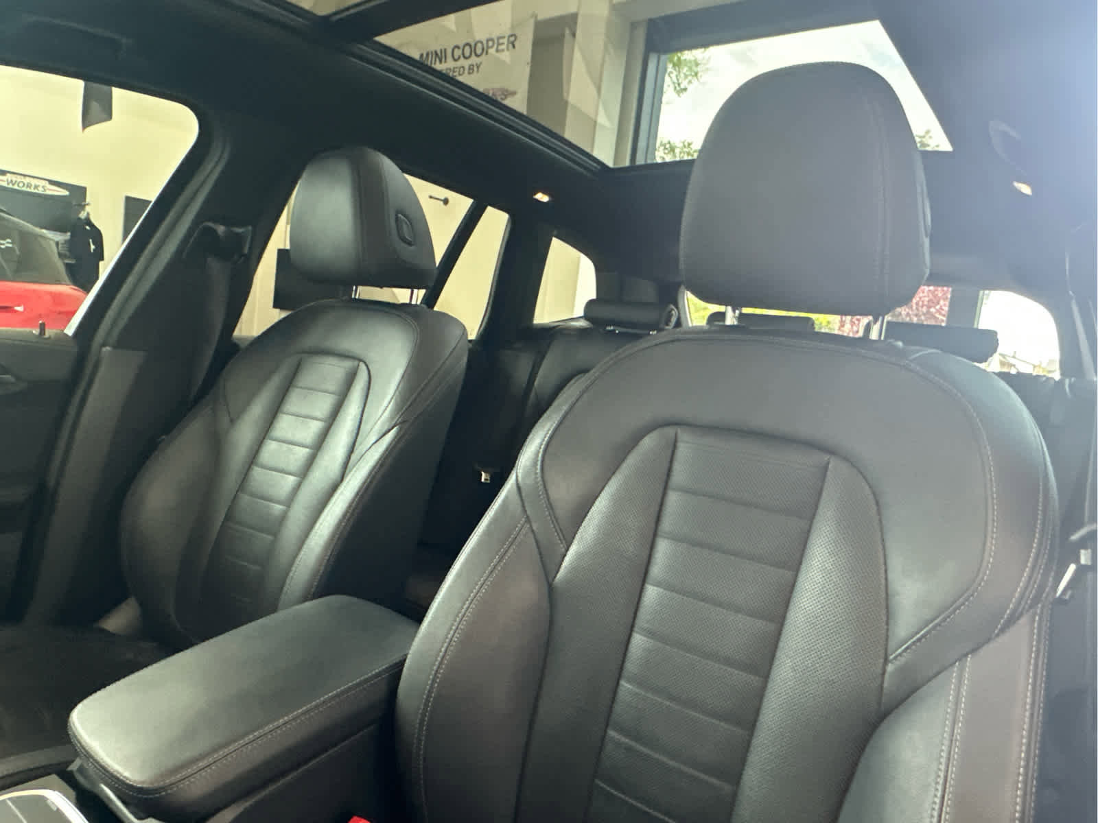 Used 2022 BMW X3 xDrive30i w/ M Sport Package 2 AWD/4WD image 9