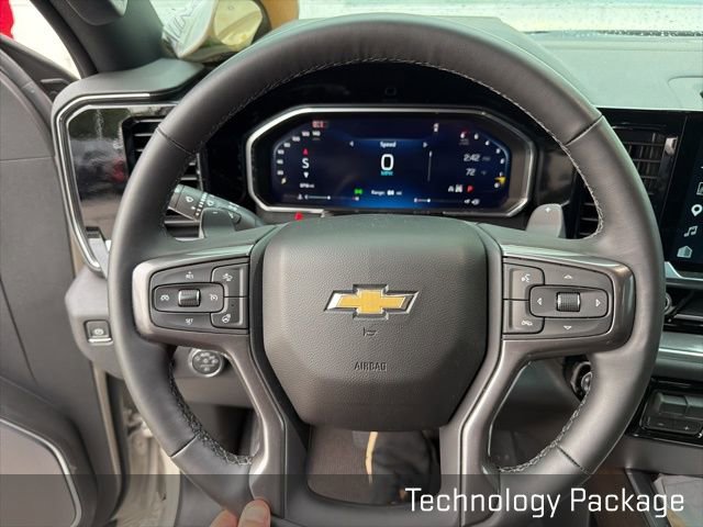 Used 2026 Chevrolet Silverado 1500 High Country w/ Technology Package AWD/4WD image 14