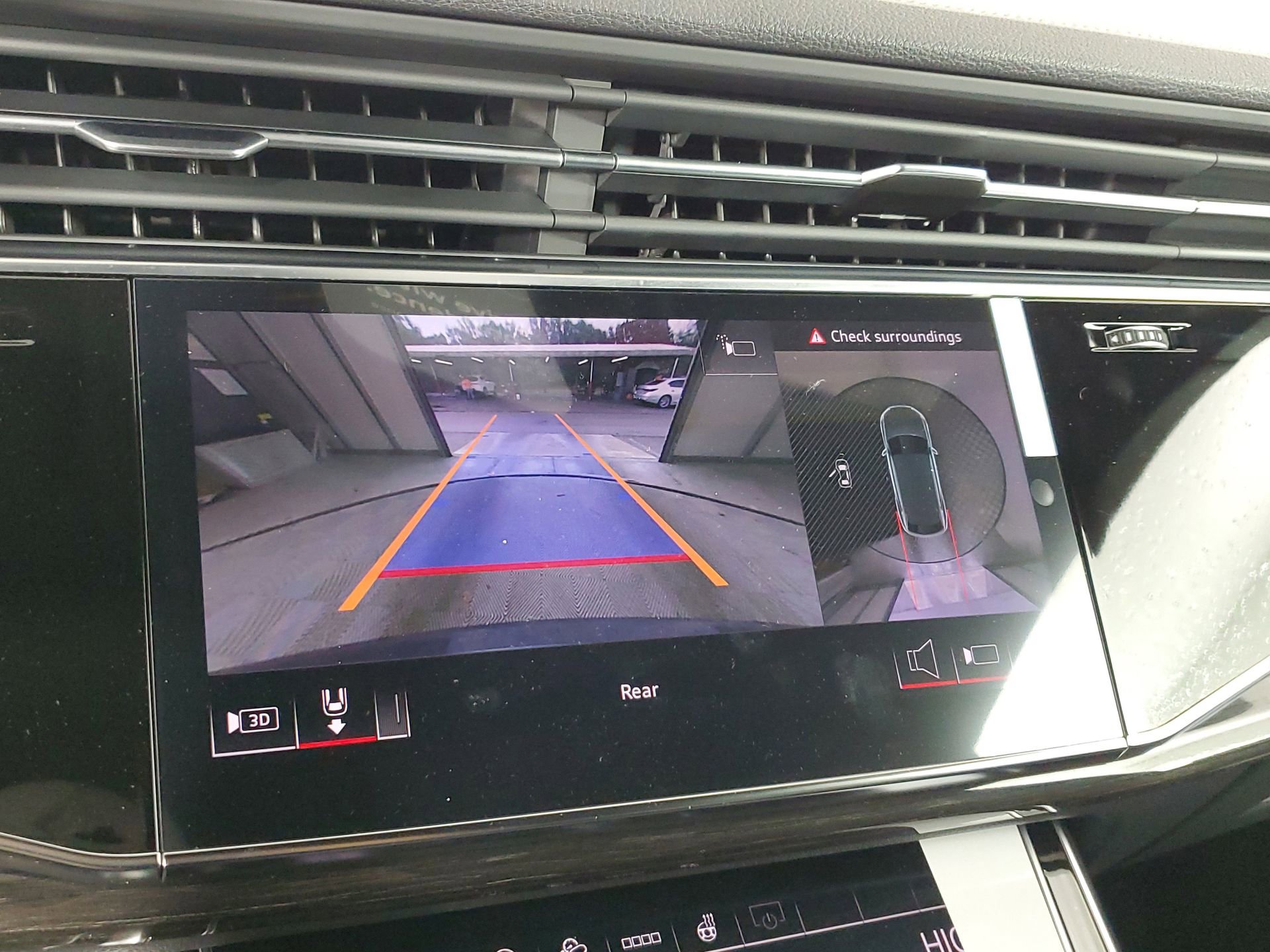 New 2026 Audi Q8 Premium Plus image 38