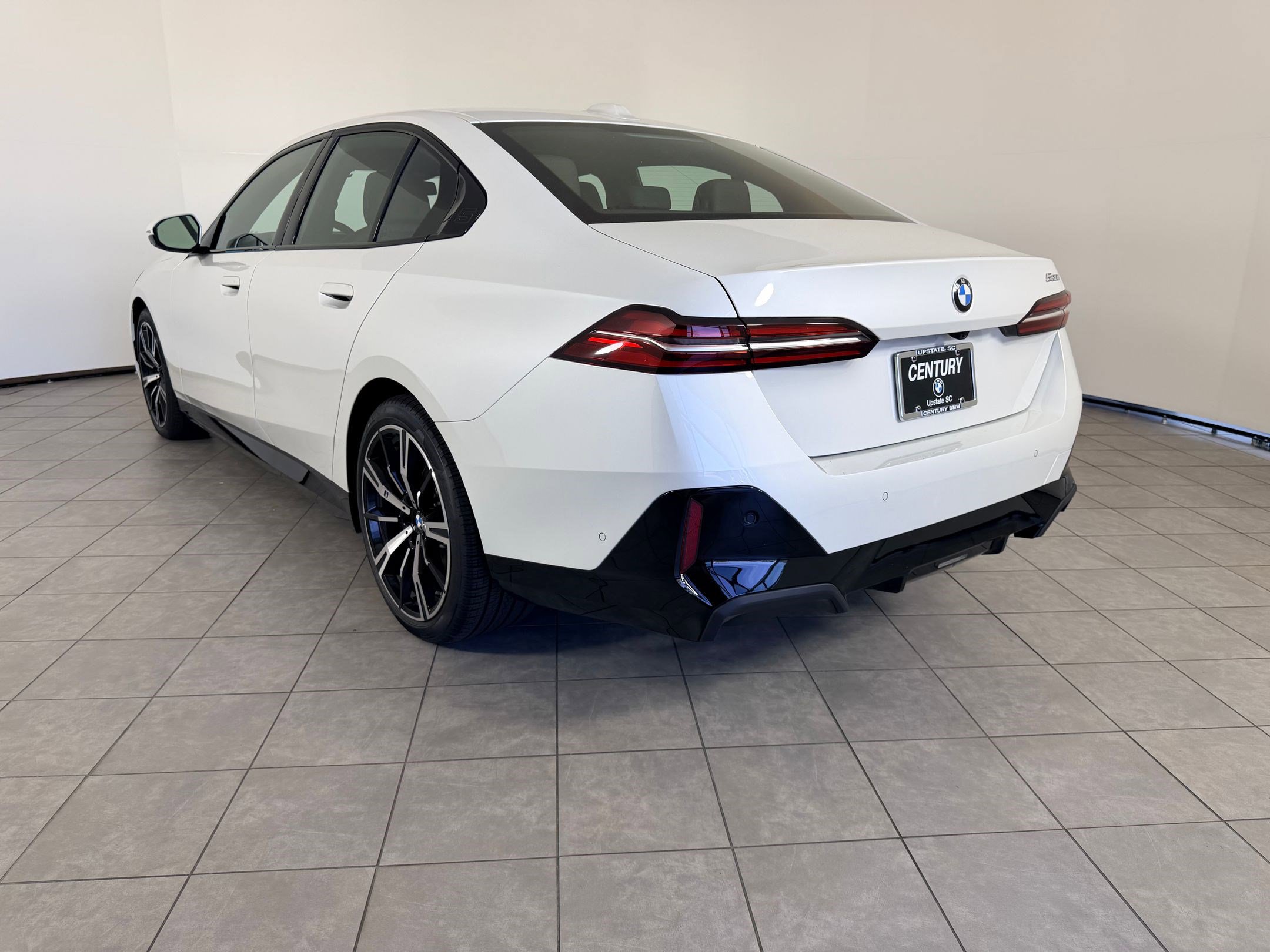 New 2026 BMW 530i w/ M Sport Package RWD image 3
