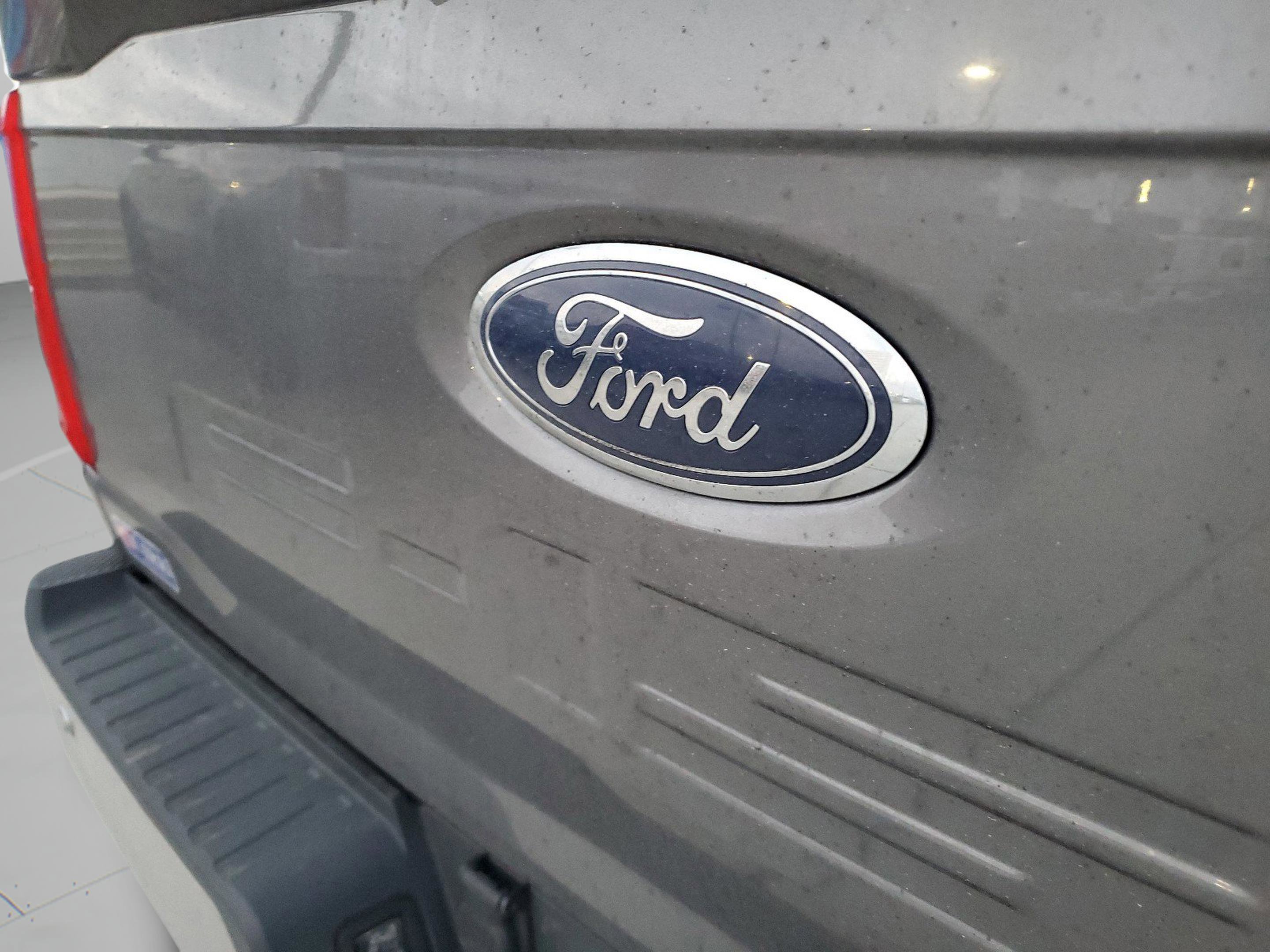 Used 2021 Ford F150 Lariat w/ Equipment Group 502A High image 8