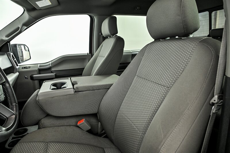 Used 2019 Ford F150 XLT w/ Equipment Group 302A Luxury AWD/4WD image 16