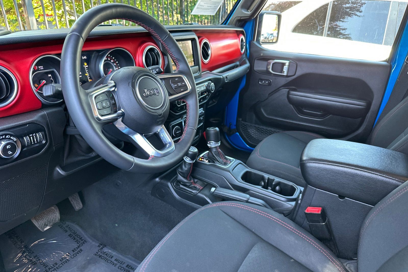 Used 2020 Jeep Gladiator Rubicon w/ Trailer Tow Package image 10