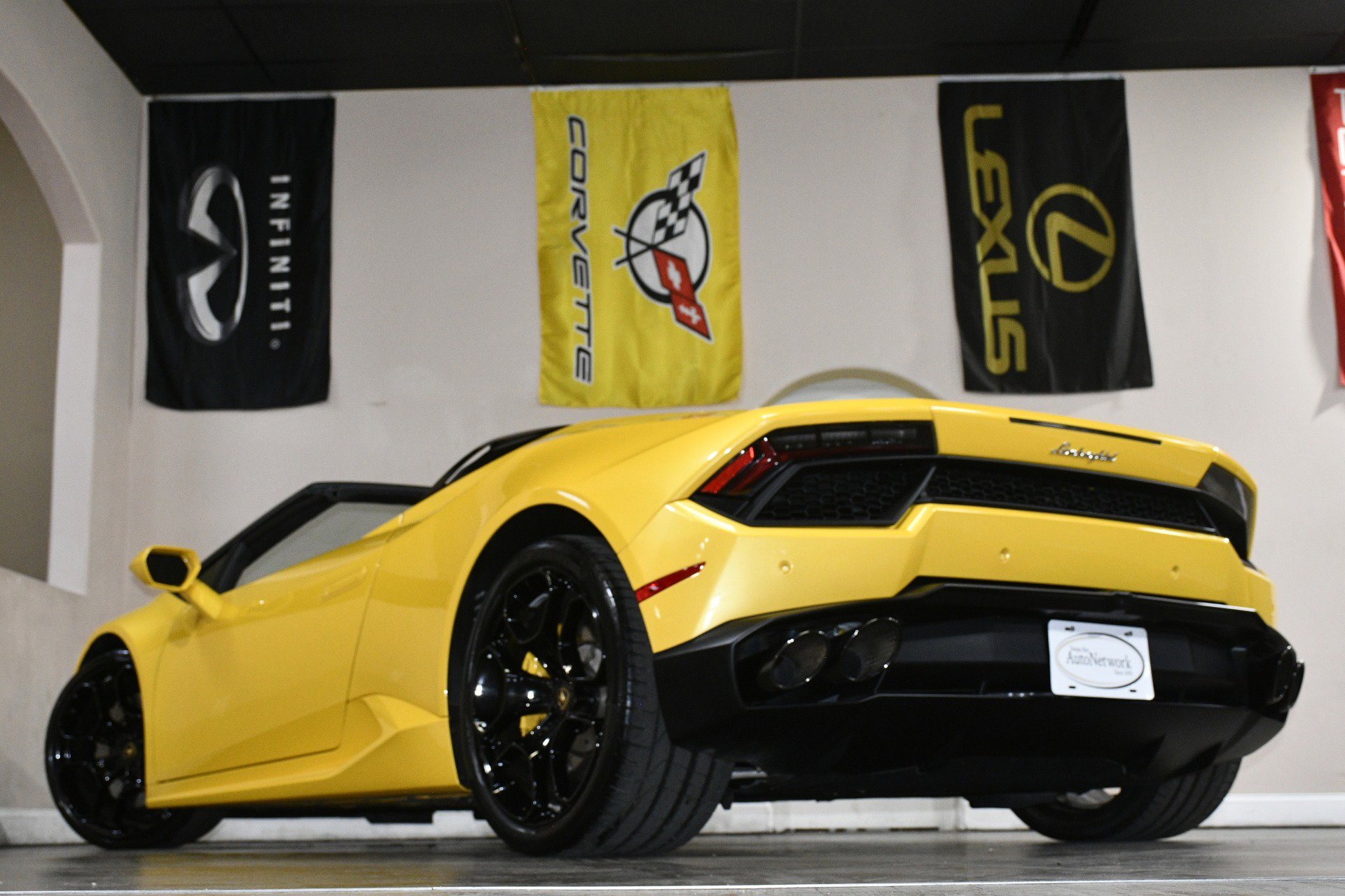 Used 2018 Lamborghini Huracan LP 580-2 image 85