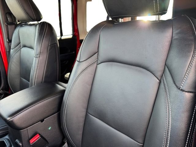 Certified 2022 Jeep Wrangler Unlimited Sport w/ Sun And Sound Package AWD/4WD image 12