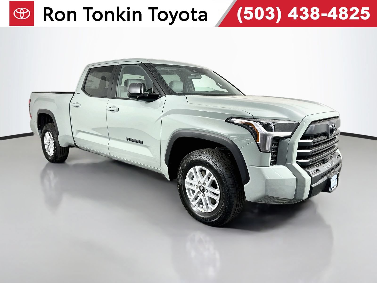 New 2026 Toyota Tundra SR5 w/ SR5 Premium Package
