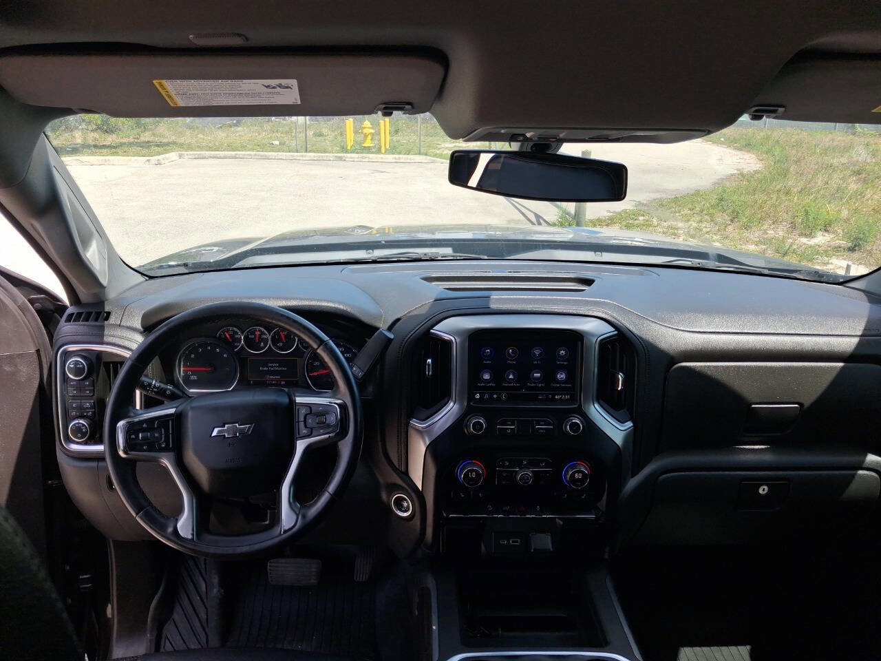 Used 2021 Chevrolet Silverado 1500 LT Trail Boss w/ Bed Protection Package image 15