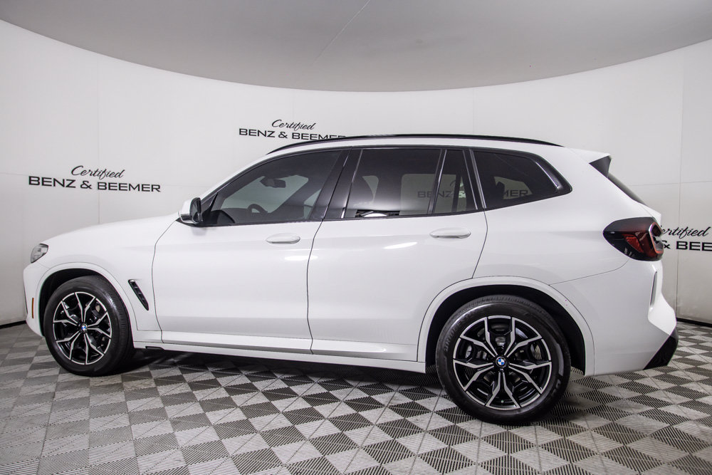 Used 2024 BMW X3 sDrive30i w/ M Sport Package RWD image 9
