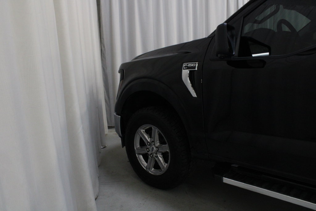 Used 2024 Ford F150 XLT AWD/4WD image 28