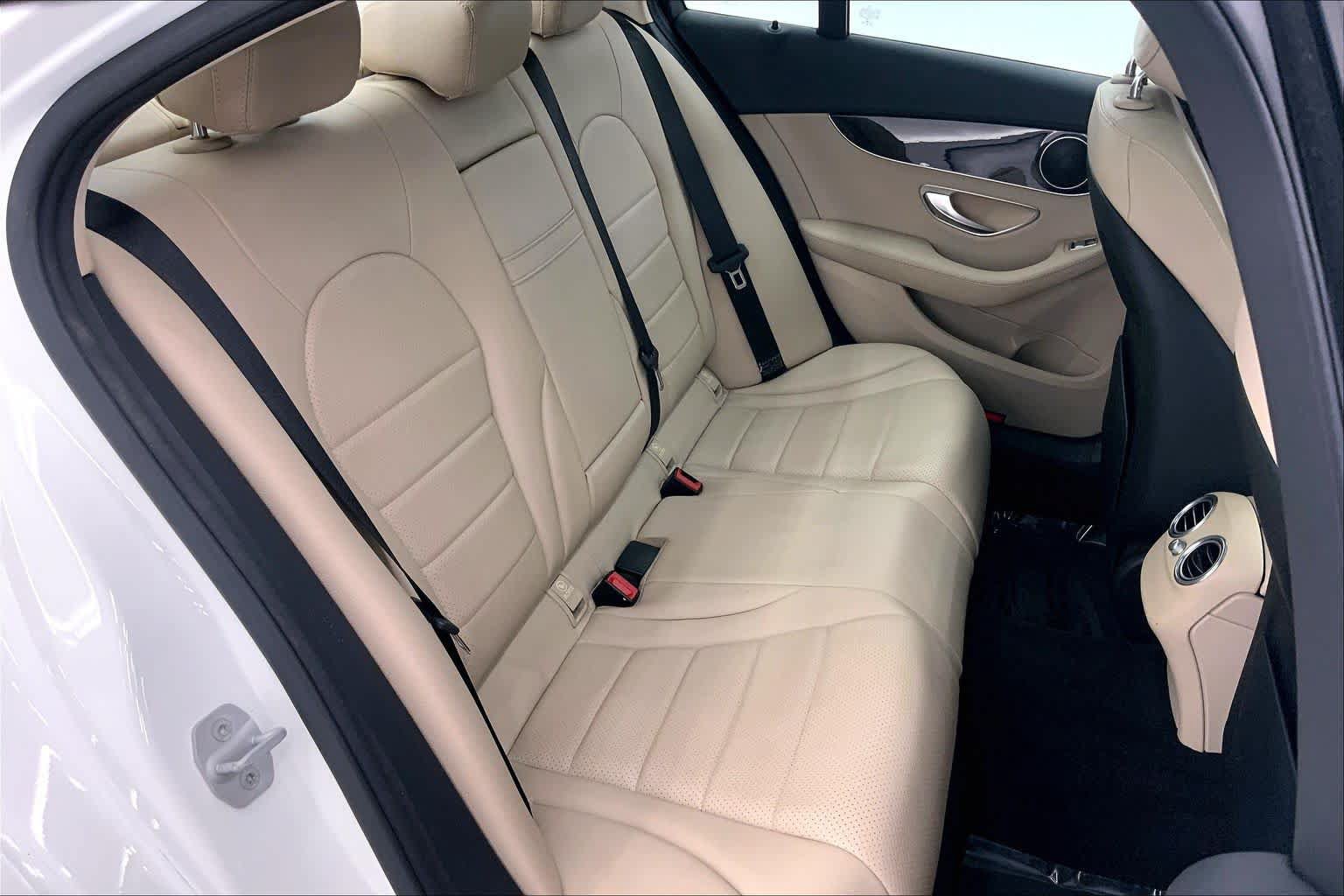 Used 2016 Mercedes-Benz C 300 Sedan image 13