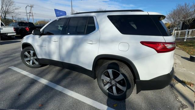 Used 2019 Chevrolet Traverse LT w/ LT Premium Package image 4