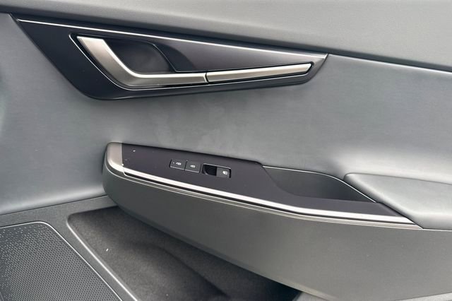 New 2025 Kia EV6 Light image 20